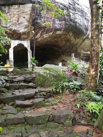 67181647_2376493735930706_2994792150455025664_n